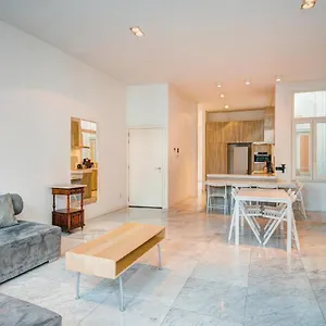 Three Bedroom Marble In The Heart Of Antwerpen