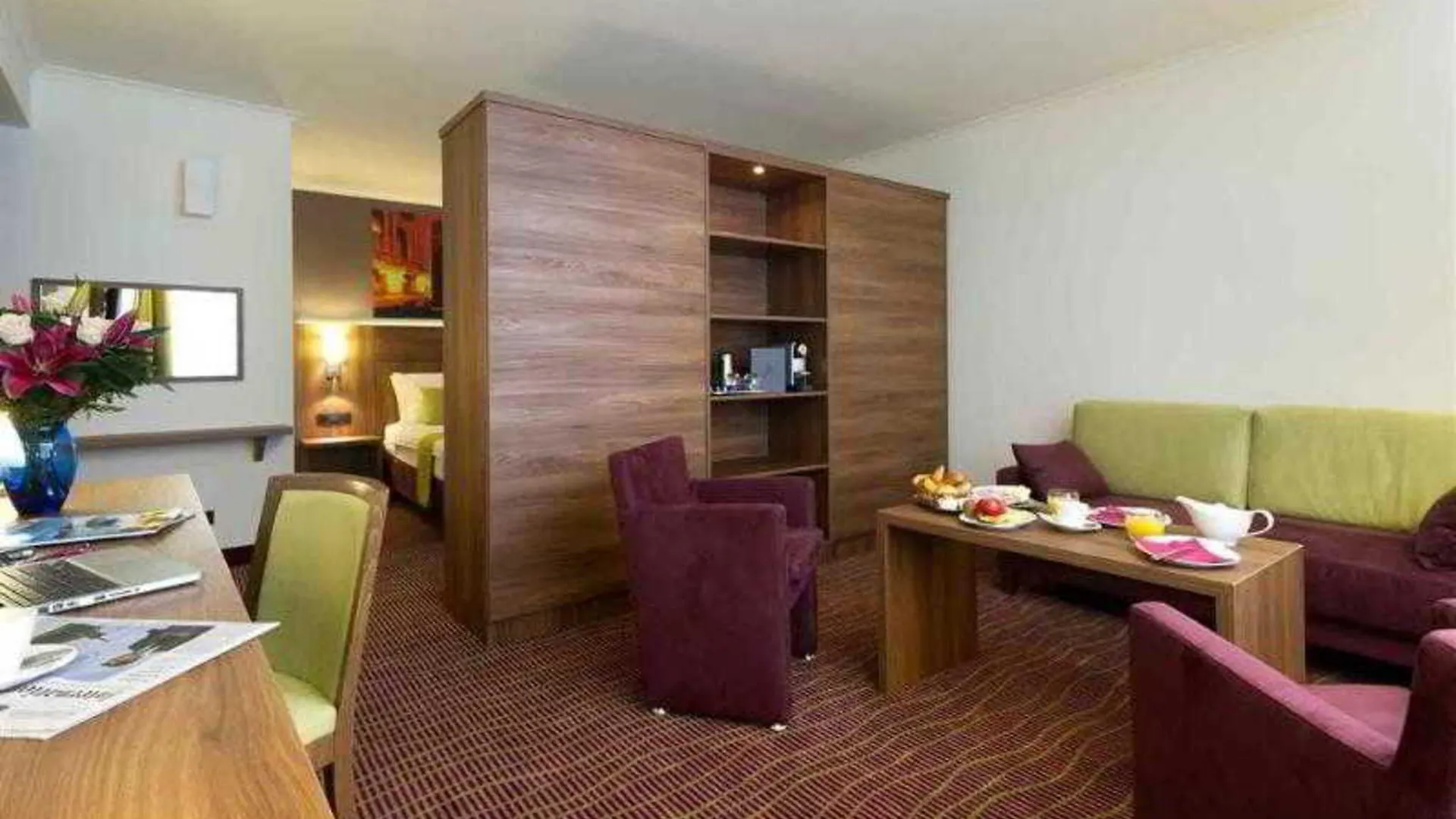 Hotel Opera Antwerpen Centrum 4*,